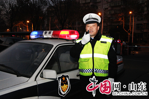 【走進警營 共鑄平安】平安交通的“守夜人”王立敏 紅綠燈下書寫無限忠誠