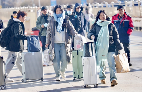 濟(jì)南高校寒假開啟 學(xué)生客流攀升