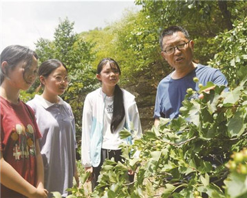 山東淄川：田野里上堂生物課